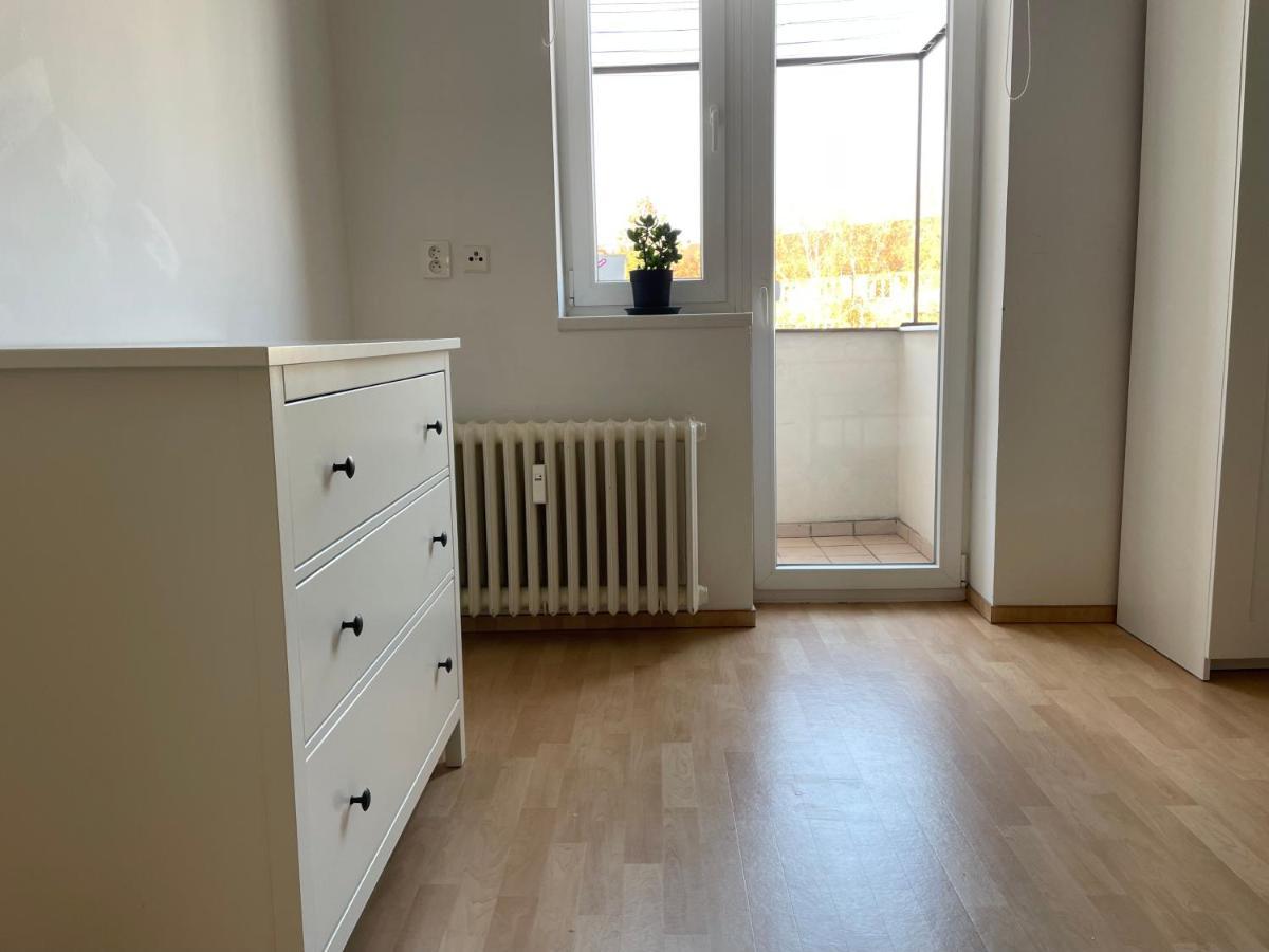 Cozy Apartment Near The City Center Hradec Králové Exterior foto